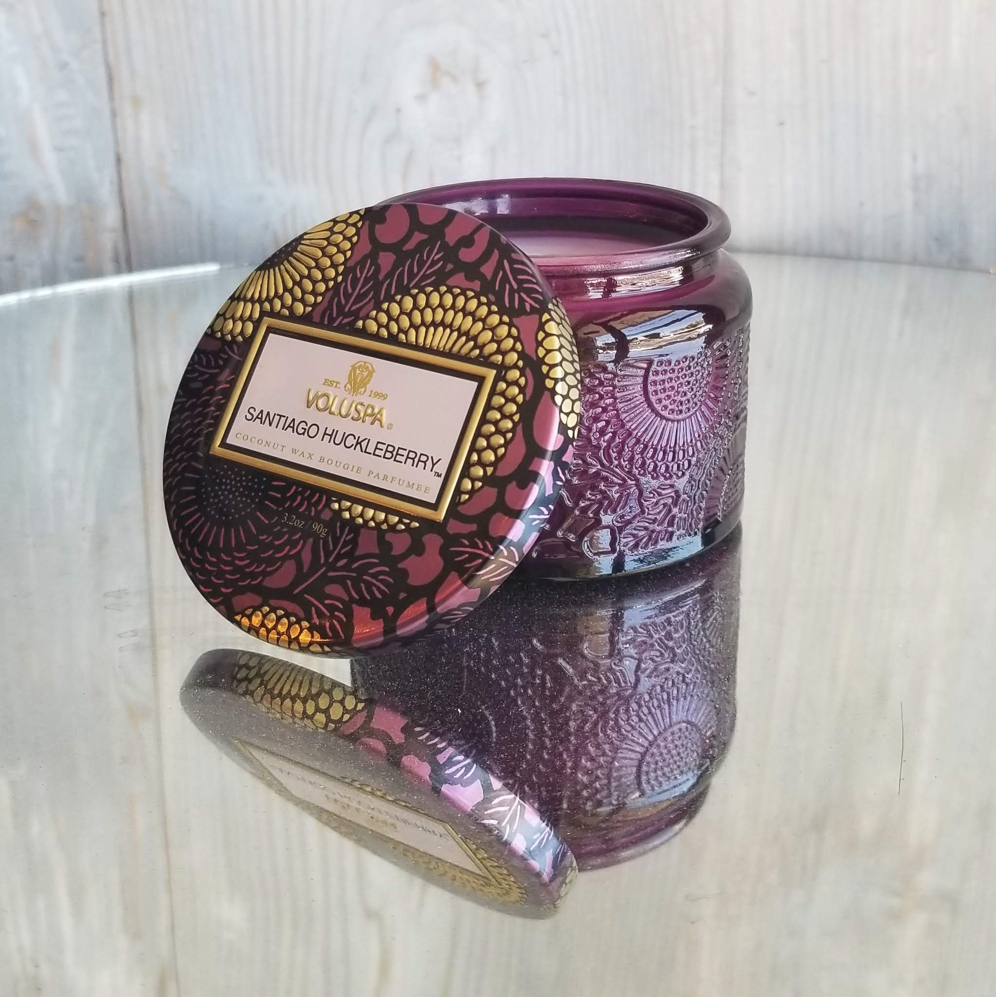 Voluspa Small Jar Candle: Santiago Huckleberry 